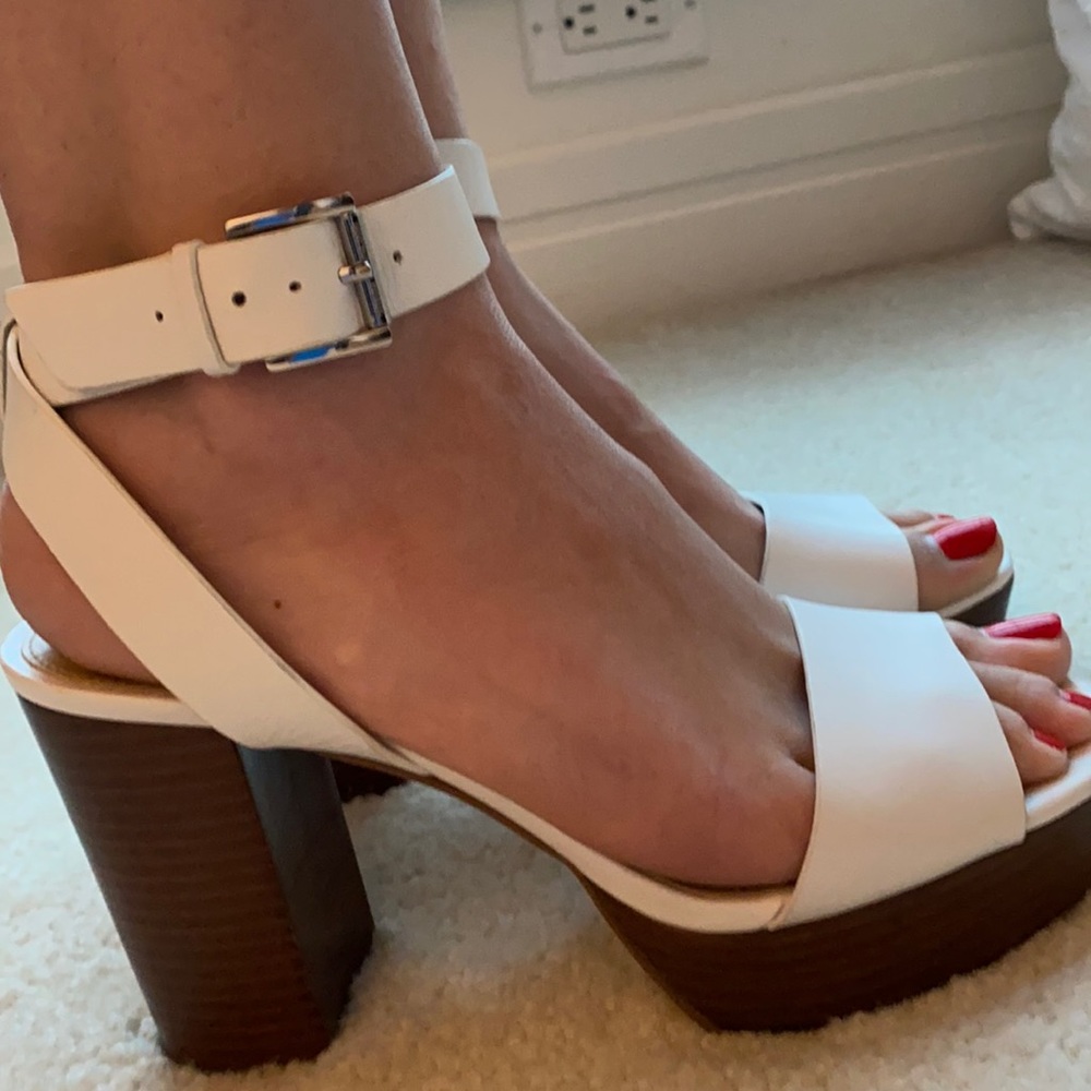 White Michael Kors Platform Sandals, SIZE 8.5